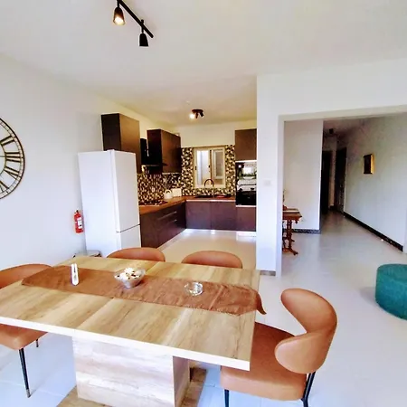 Unique Views, Sea Breeze * Mellieha