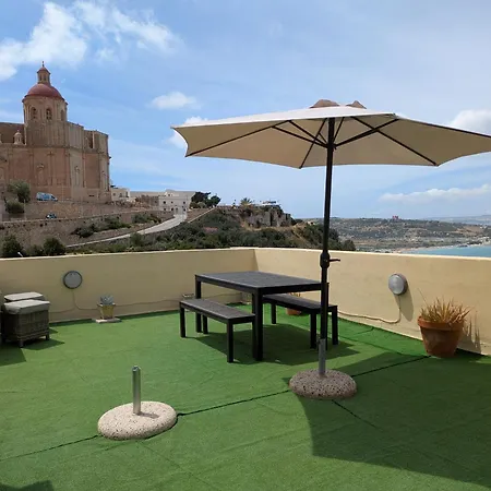 Unique Views, Sea Breeze *