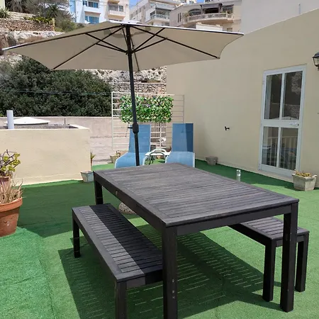 Unique Views, Sea Breeze شقة