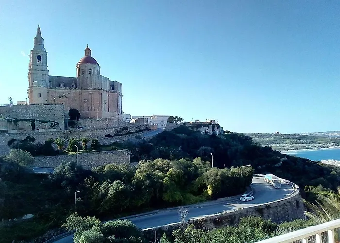 Unique Views, Sea Breeze Apartamento *