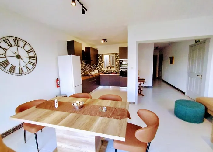 Unique Views, Sea Breeze * Mellieħa