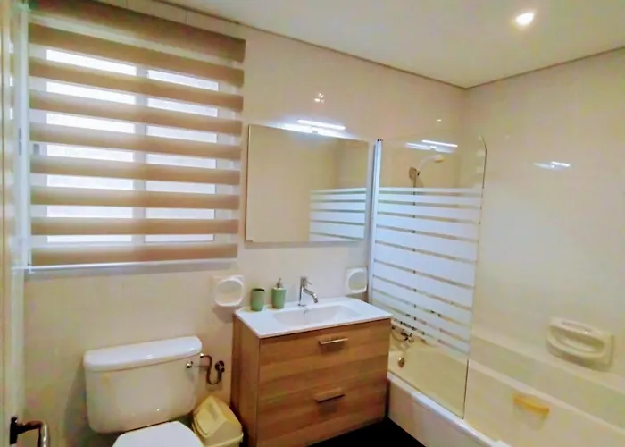 Unique Views, Sea Breeze Apartamento