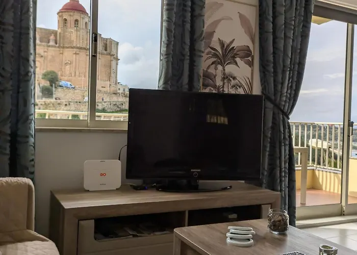 Apartamento Unique Views, Sea Breeze Mellieħa