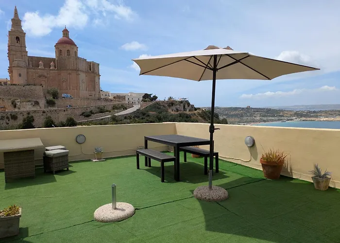 Unique Views, Sea Breeze *